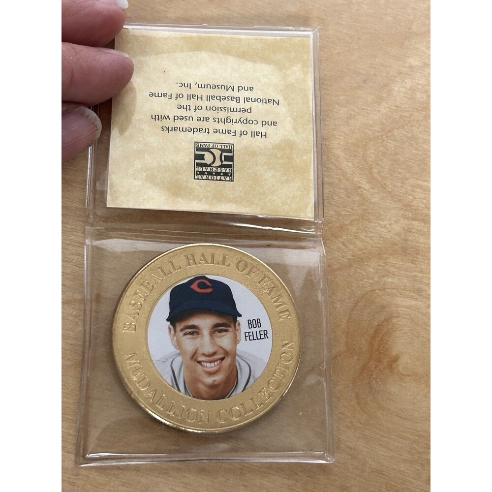 2010 Danbury Mint,  Bob Feller #19 Baseball Hall Of Fame Medallion Collection